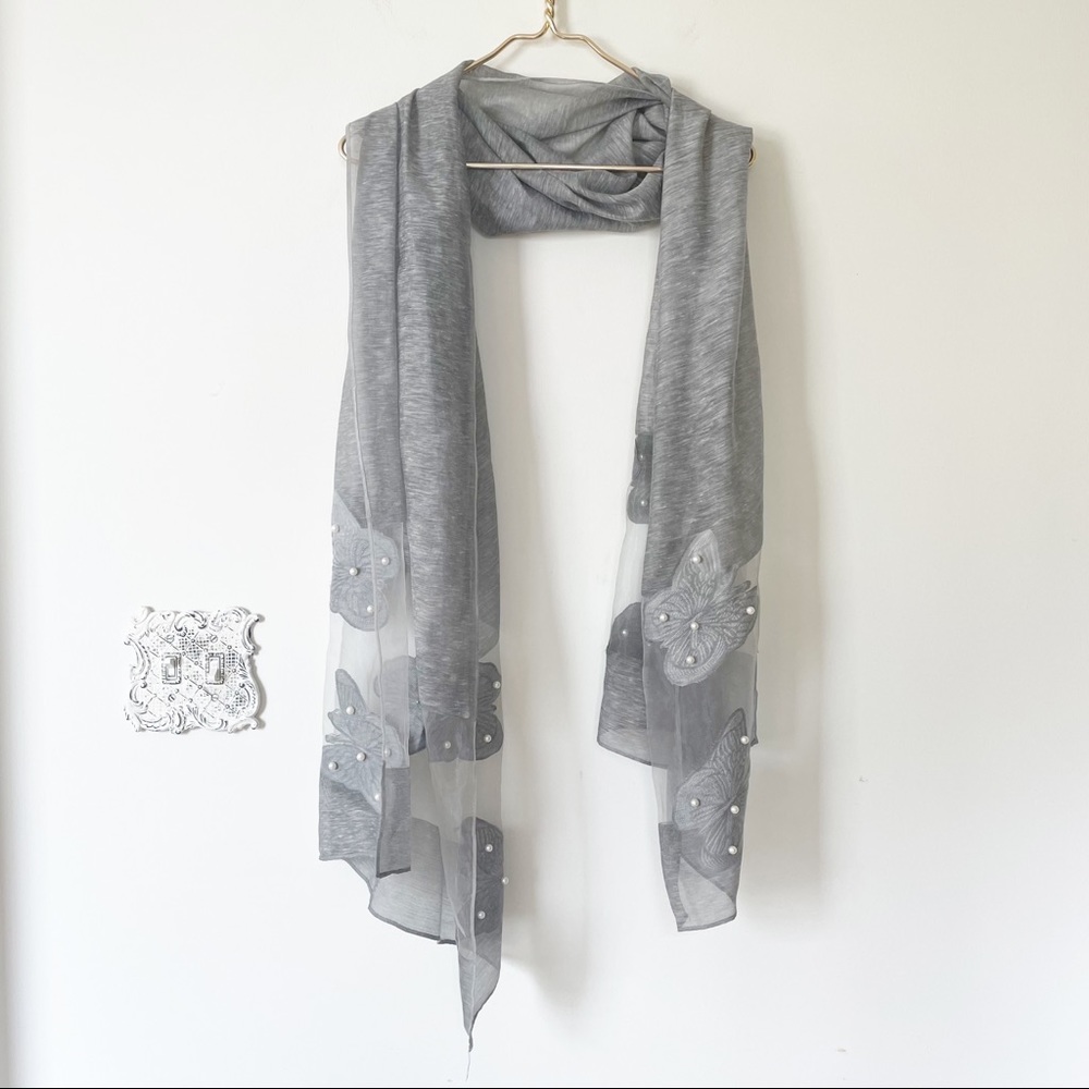 Elegant Gray Floral Appliqué Scarf